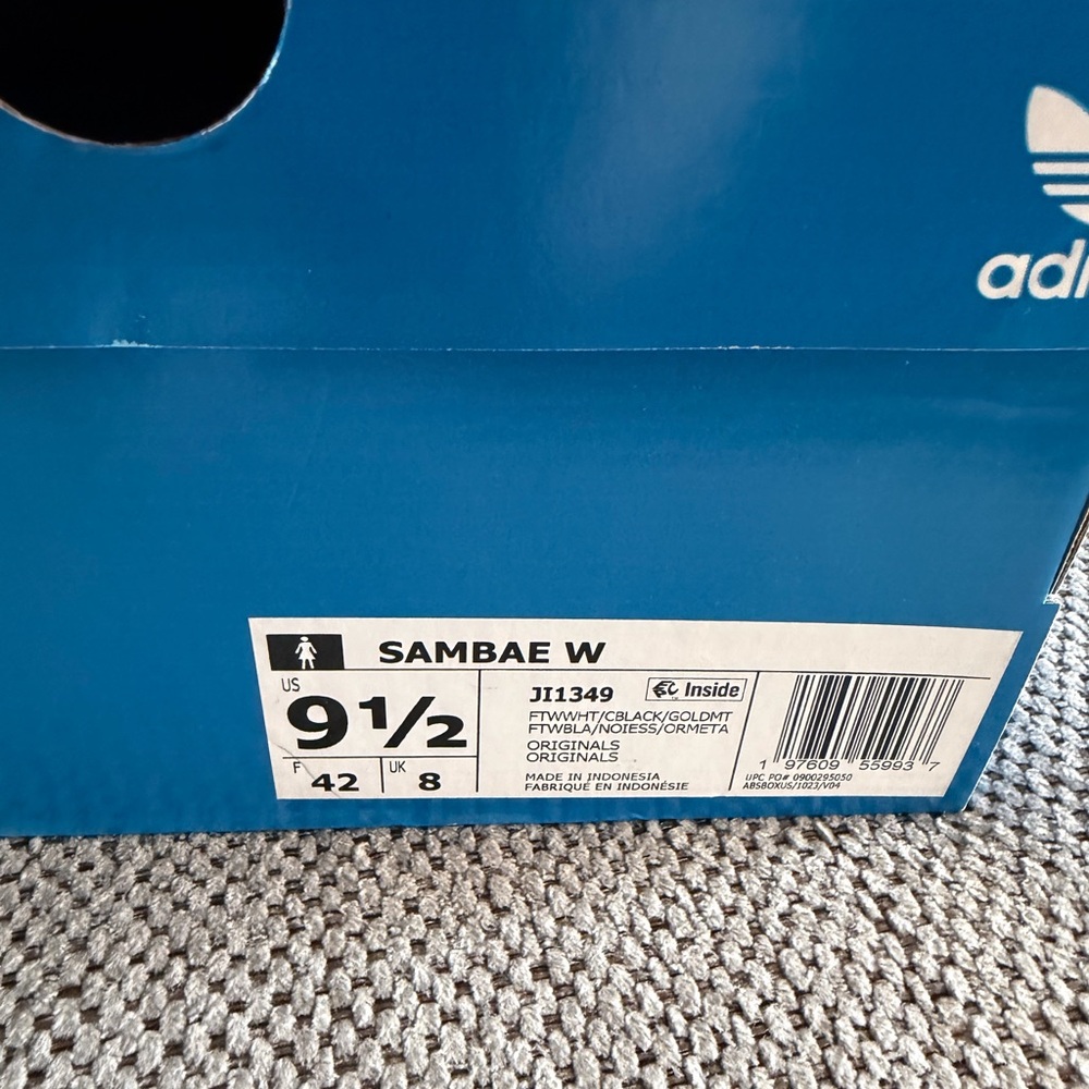 Adidas Women’s sz 9.5 Sambae Shoes - Picture 4 of 4